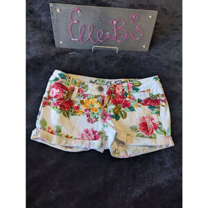 "EUC Vanilla Star White Floral Denim Shorts 1